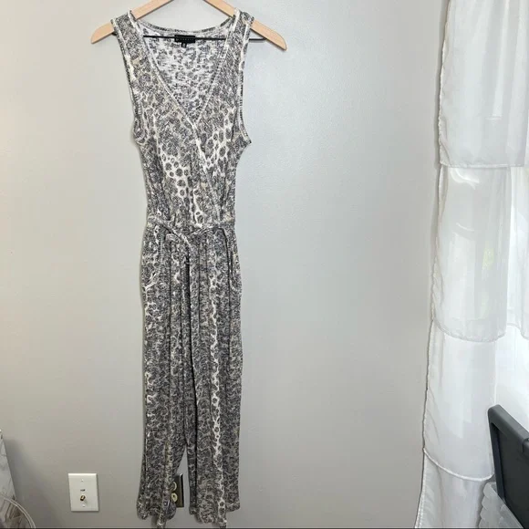 Bobeau JORDYN RIBBED KNIT JUMPSUIT leopard print size medium - Picture 6 of 14